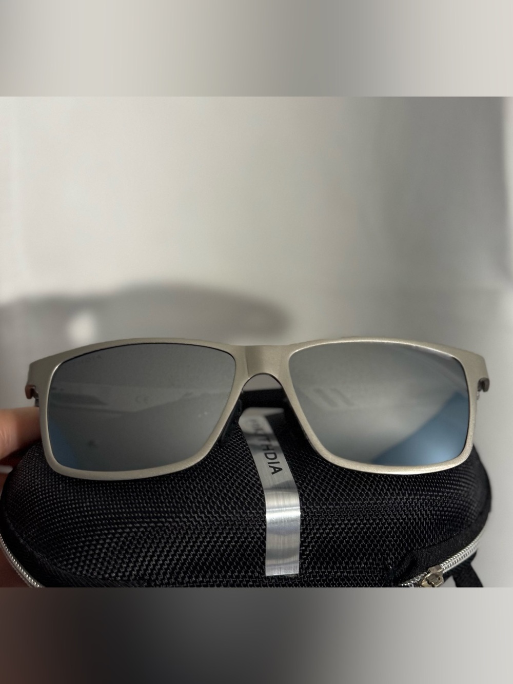 Men's Silver Frame Gray Lens Sunglasses